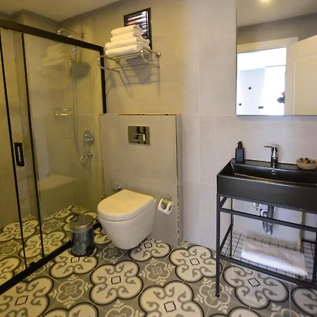 Casa Rosa Hotel *