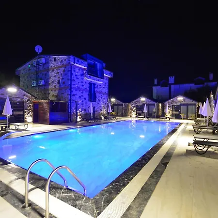 Hotel Casa Rosa *