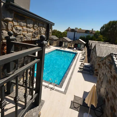 Casa Rosa Hotel *